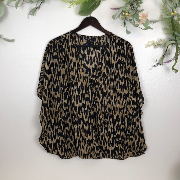 INC animal print blouse with flattering neckline - Picture 1 of 5
